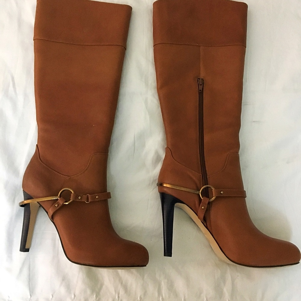 Isola women leather boots. - Picture 3 of 8